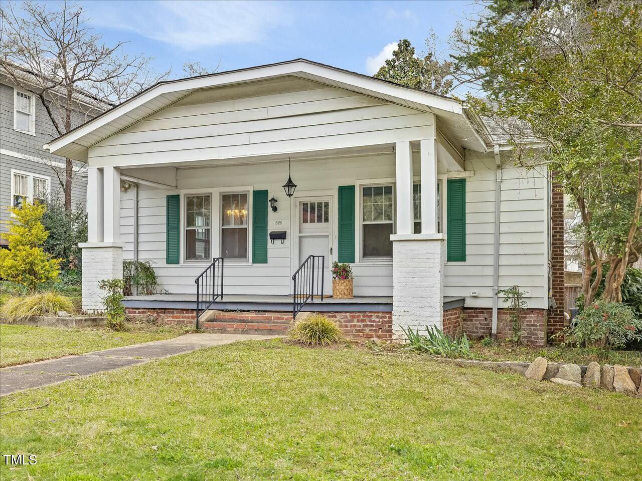 1628 Park Drive