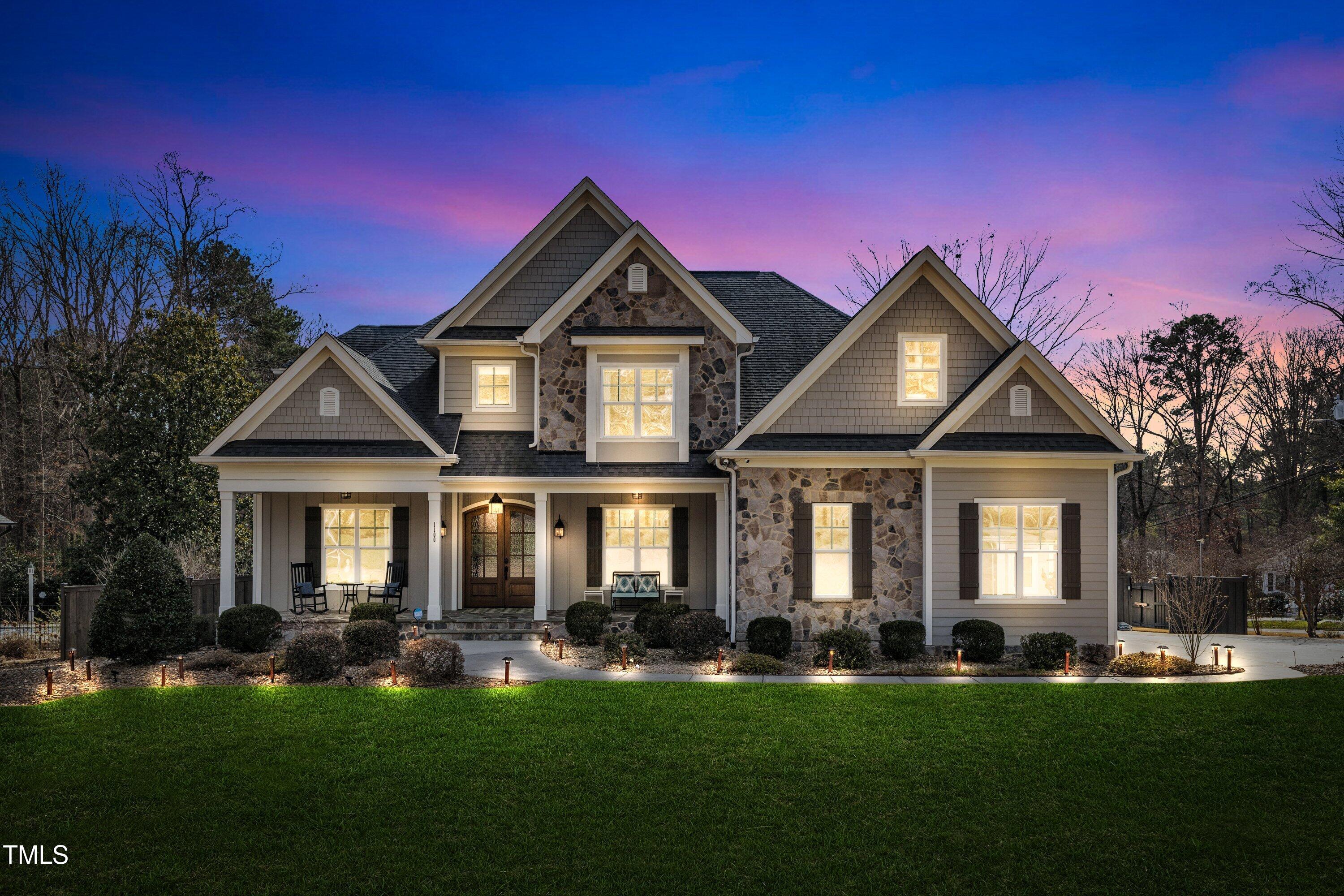 1100 Kingwood Drive