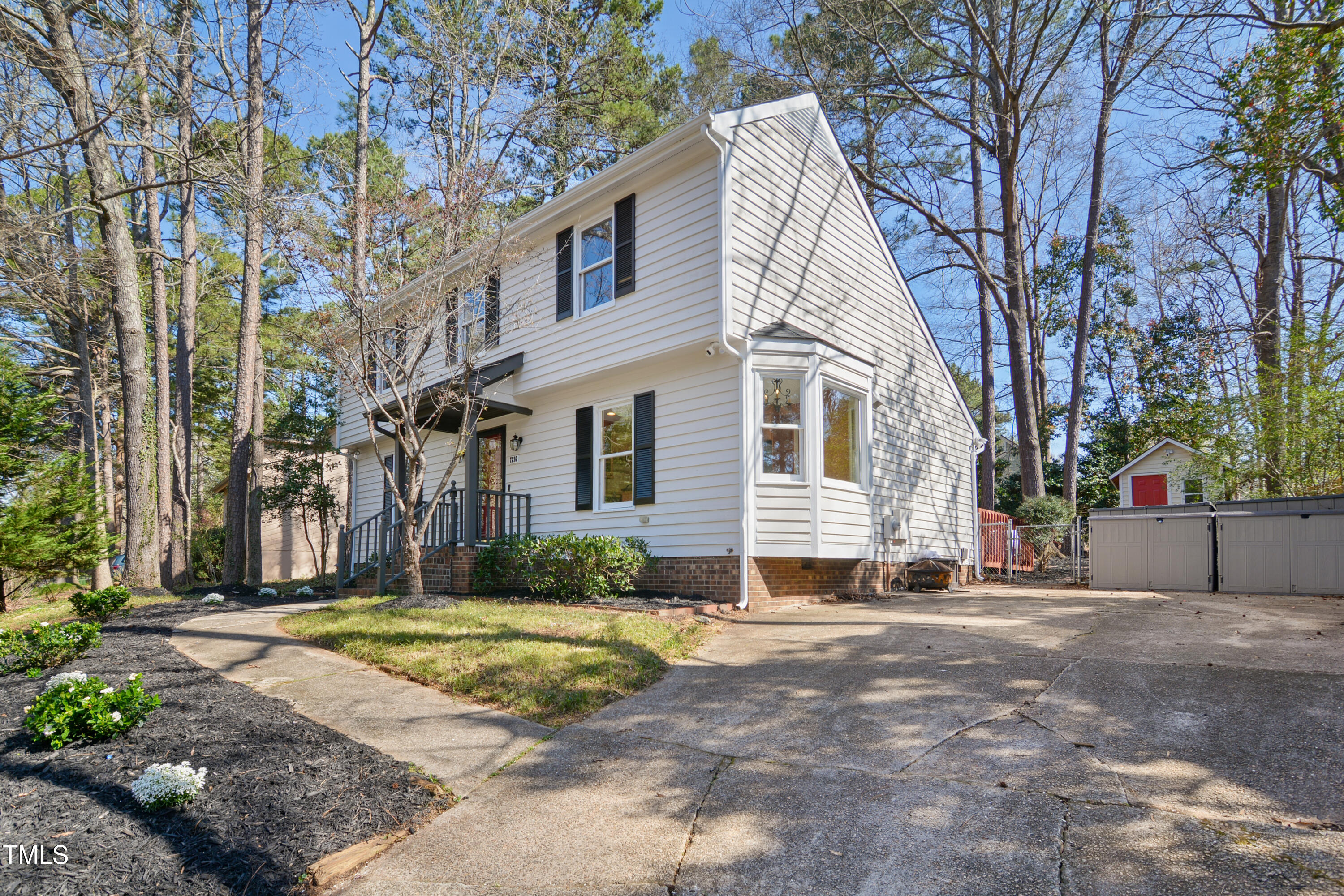 7216 Bluffside Court