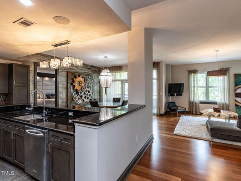 Featured picture for the property 10109885