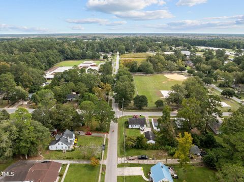 A home in Whiteville