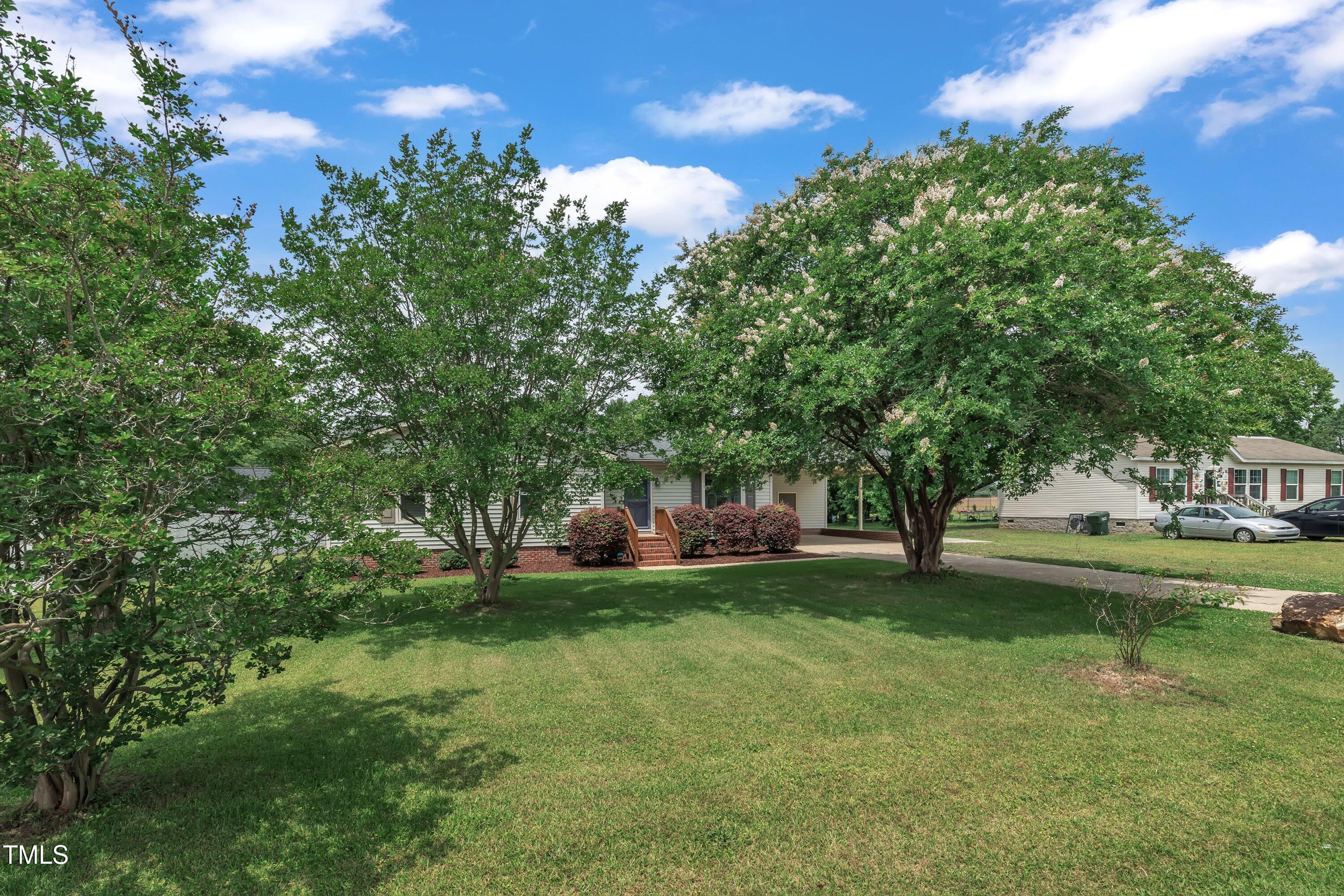 105 Poplar Dr. Drive