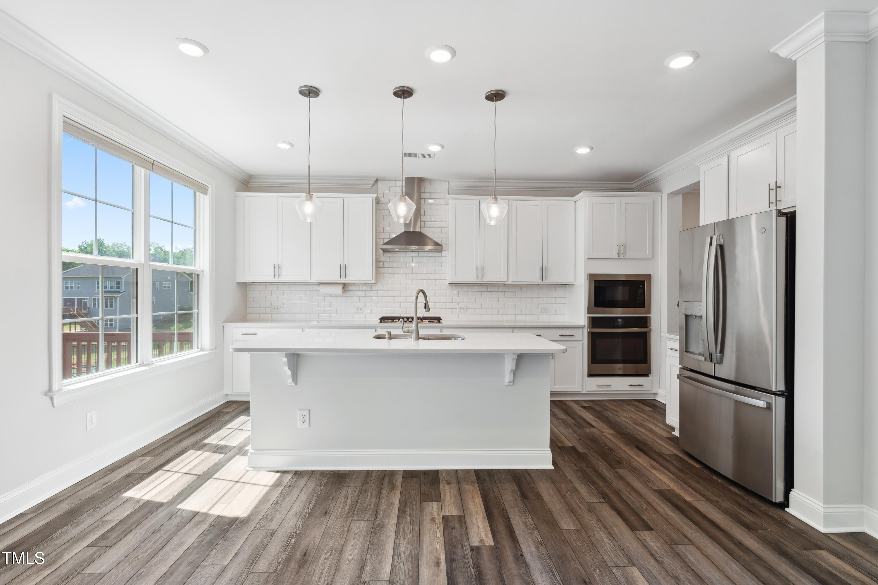 46 Waterfall Pointe