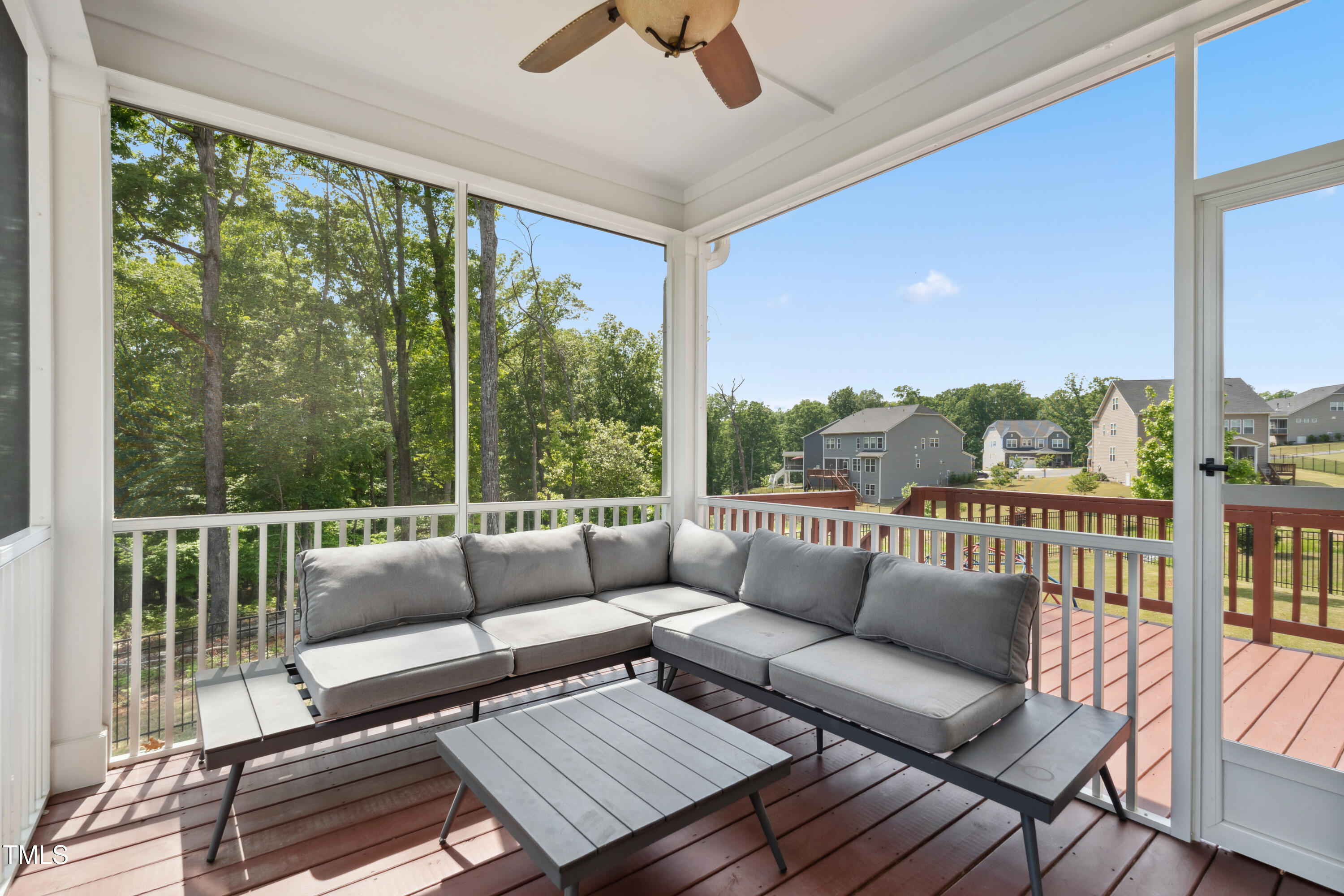46 Waterfall Pointe