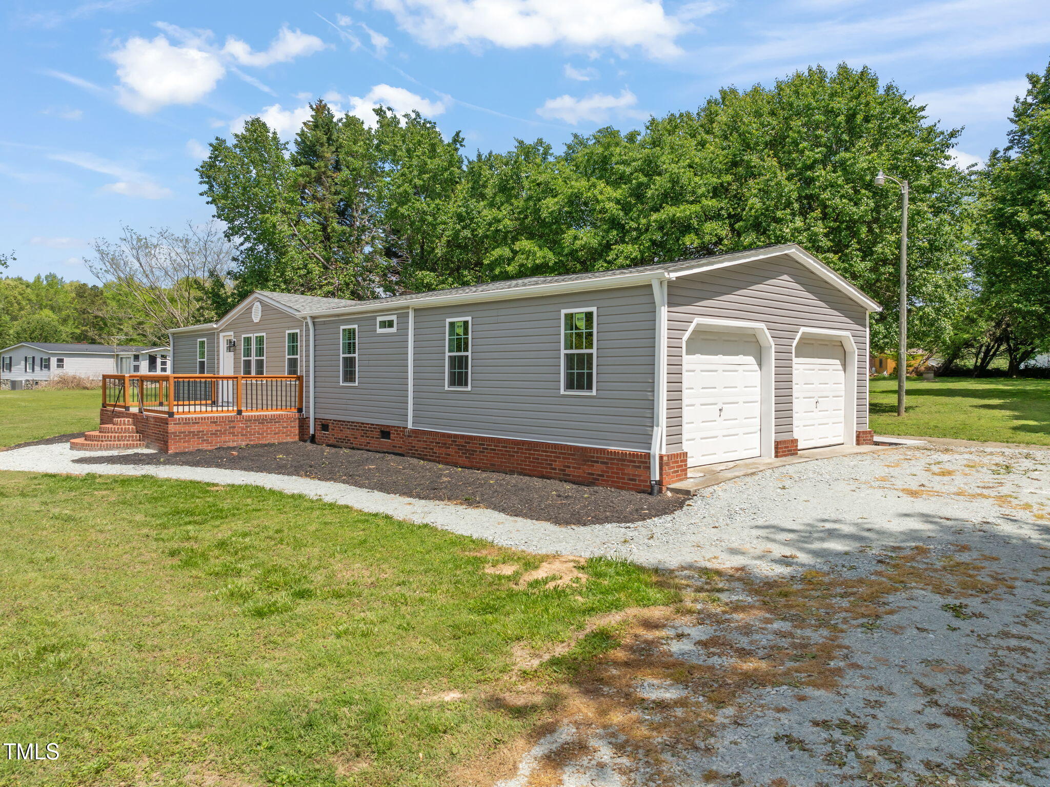 65 Gunston Lane