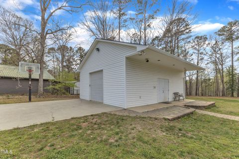 listing image 73