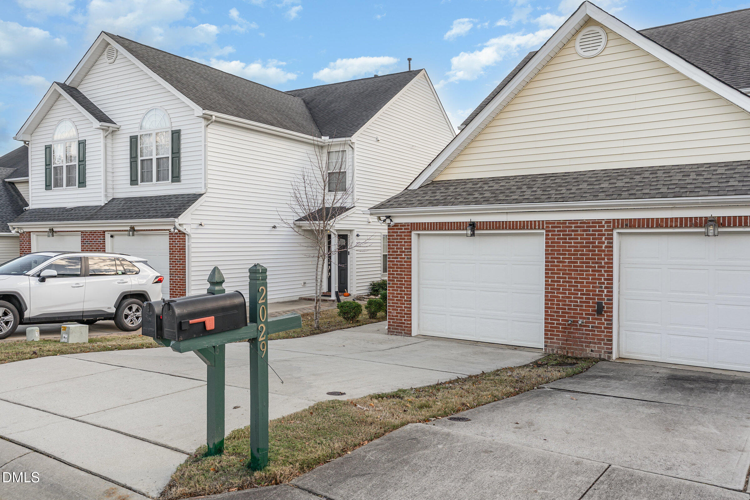 2025 Thornblade Drive