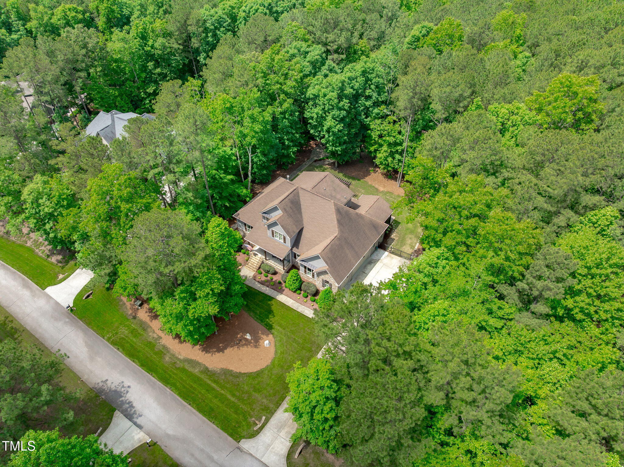 677 Juliette Court