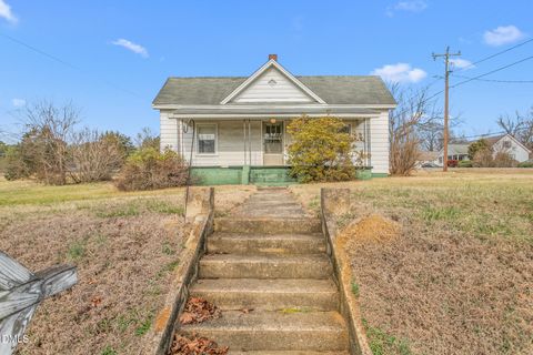 1004 W King Street Hillsborough NC 27278