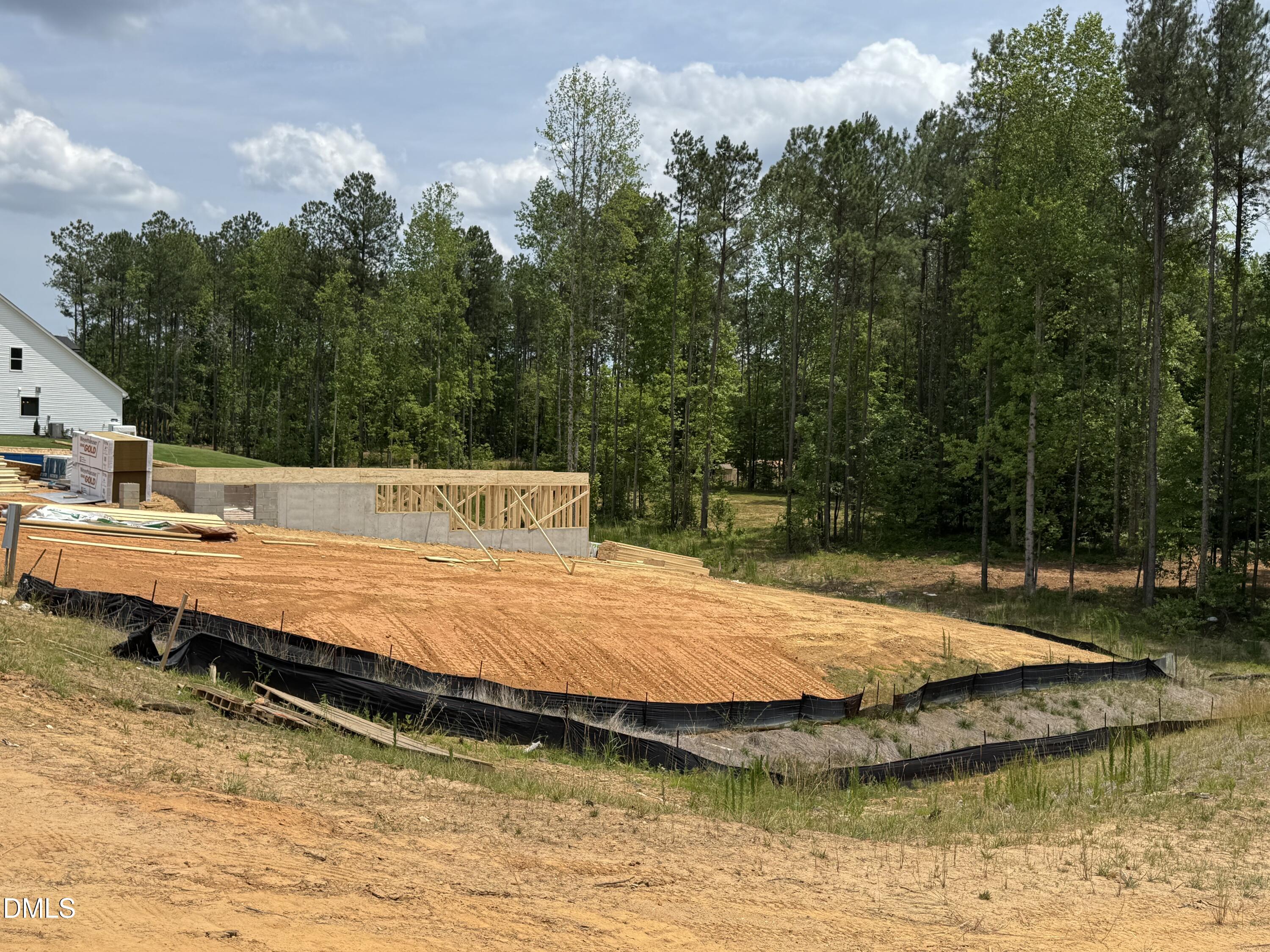 125 W Victoria Ridge Drive