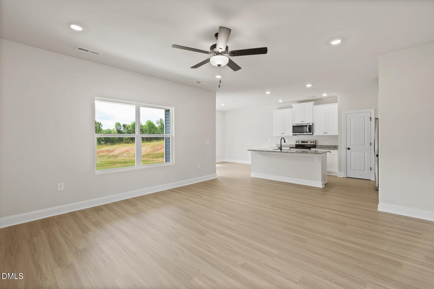 1001 Rhino Bend
