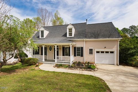 2002 Kelly Glen Drive Apex NC 27502