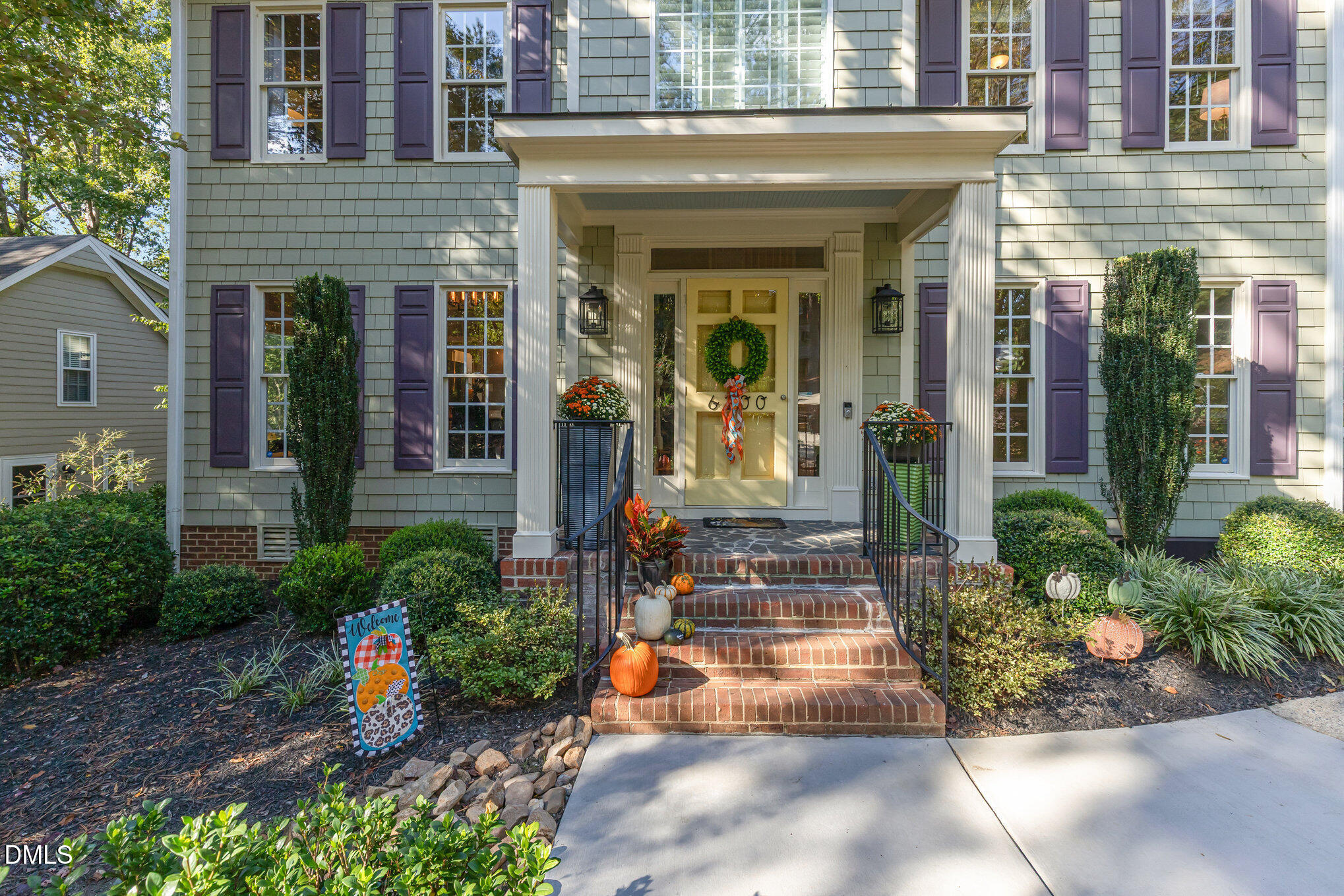 6300 Bayswater Trail