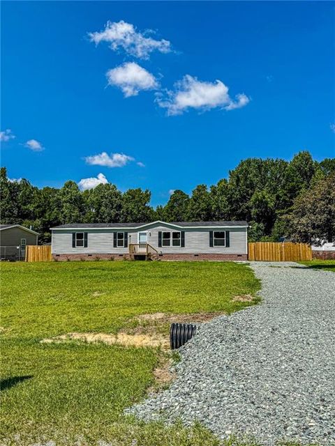 92 Rad Street Lillington NC 27546