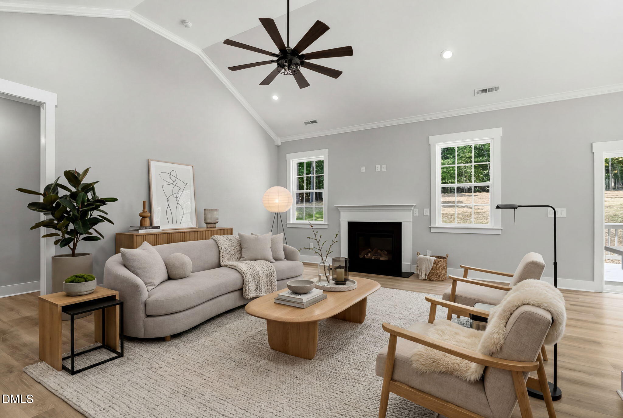 114 Comanche Drive