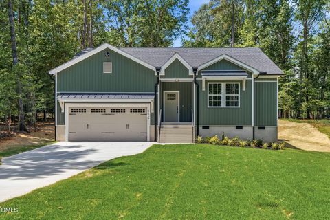 Photo of 114 Comanche Drive, Louisburg, NC 27549 (MLS # 10174953)