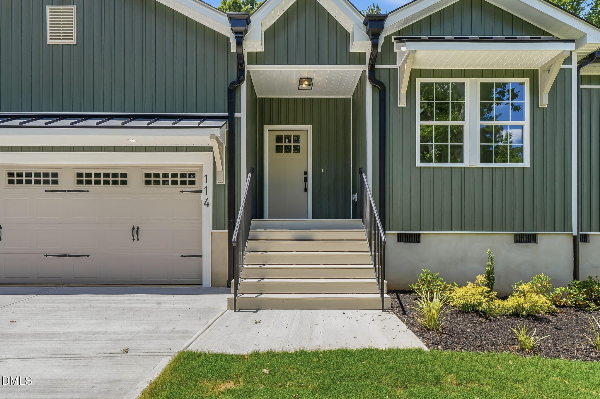 114 Comanche Drive
