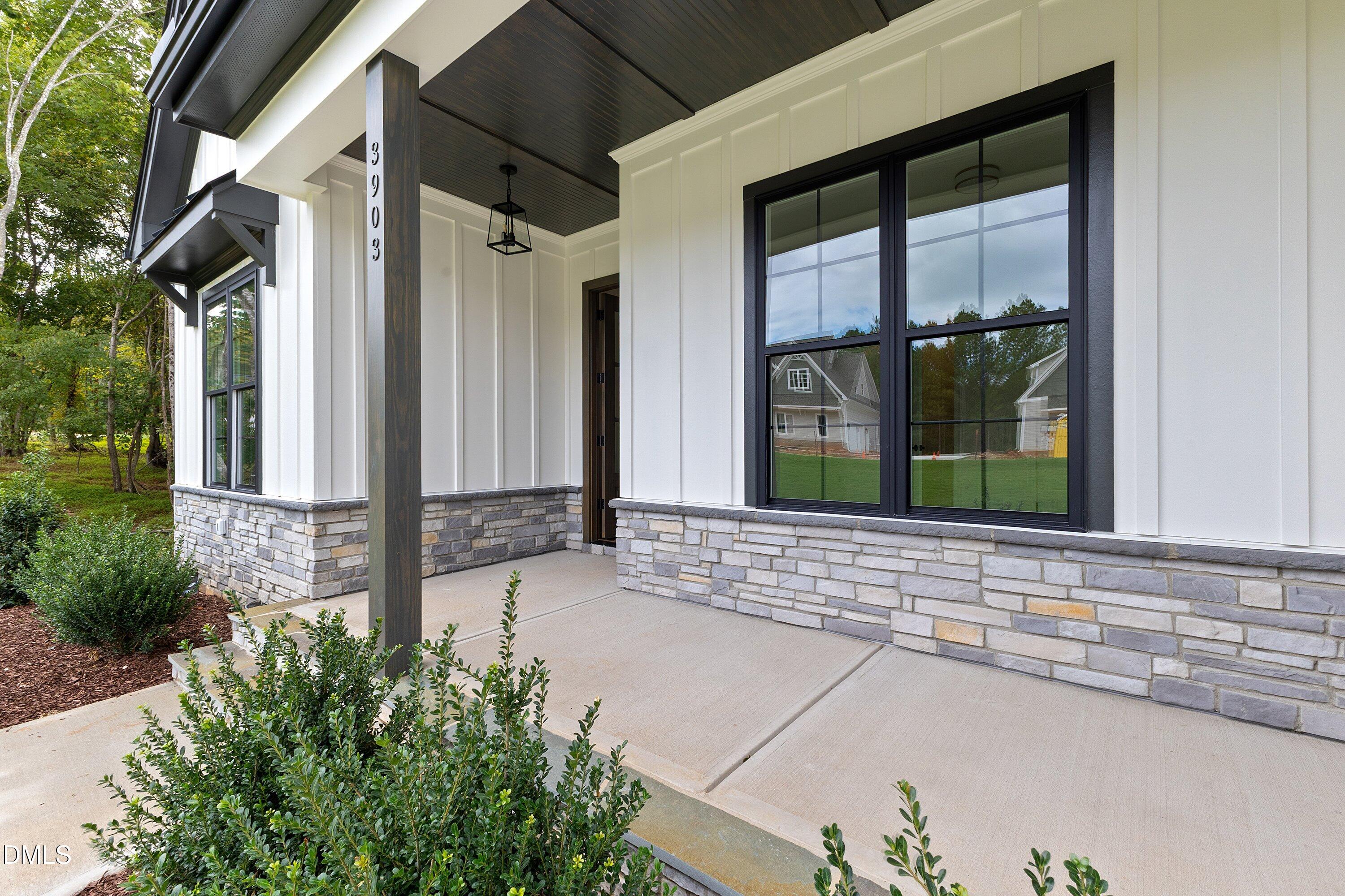 3903 Cedar Knolls Drive Drive