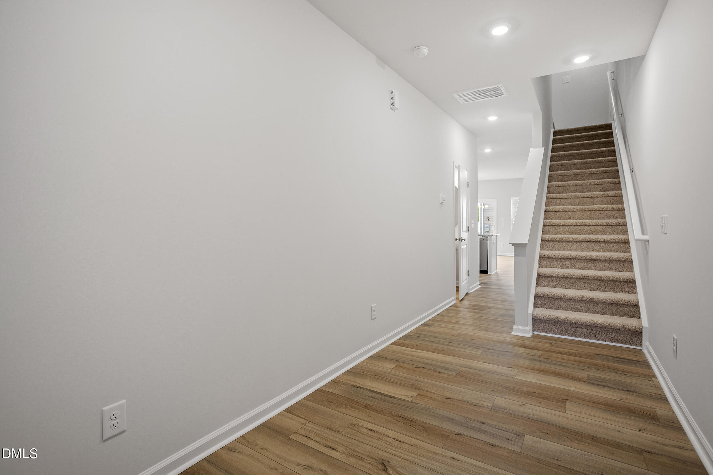 203 Central Townes Way 320