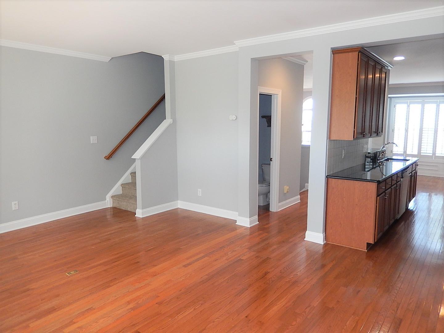 2927 Imperial Oaks Drive