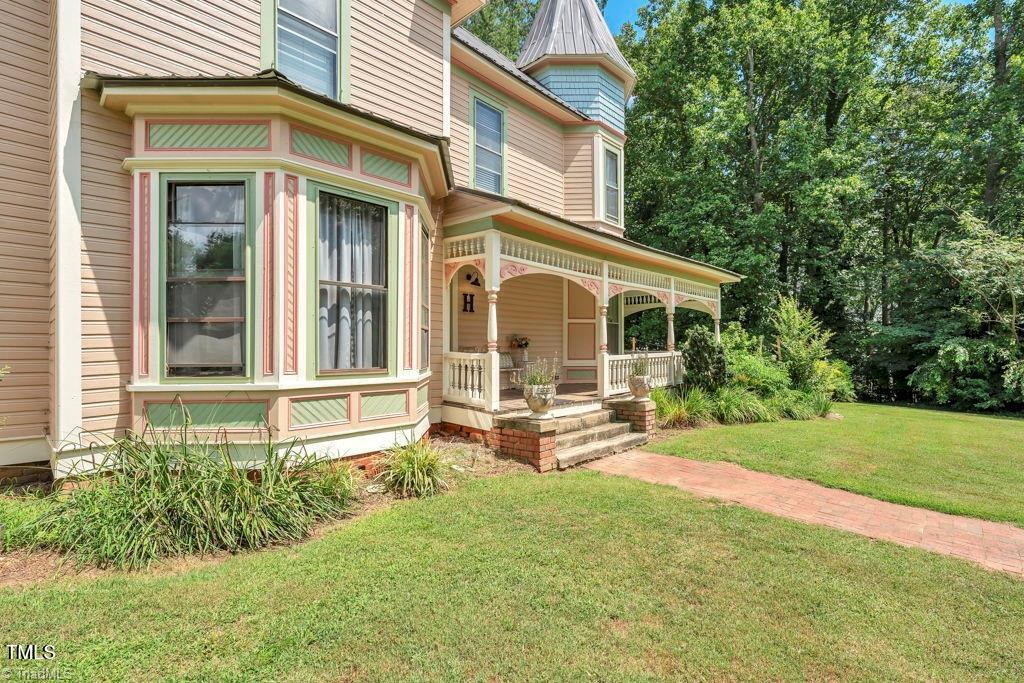 206 N Brook Street