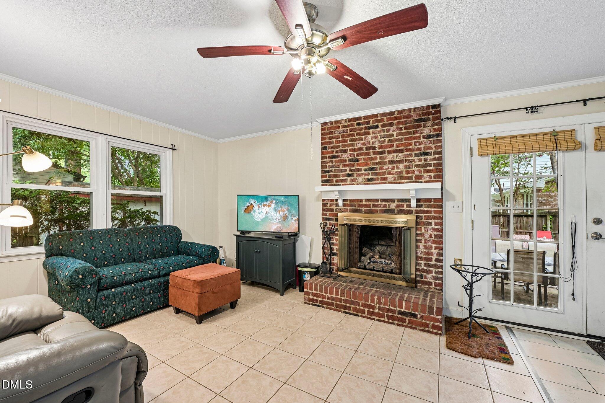 1421 Elberon Place
