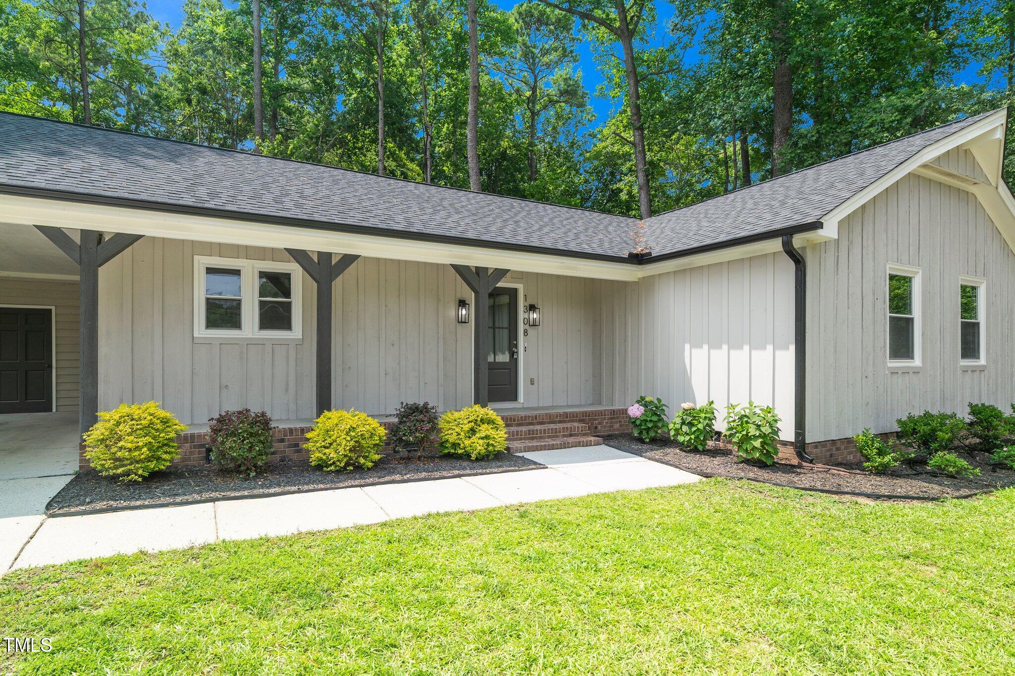 1308 Broken Branch Court