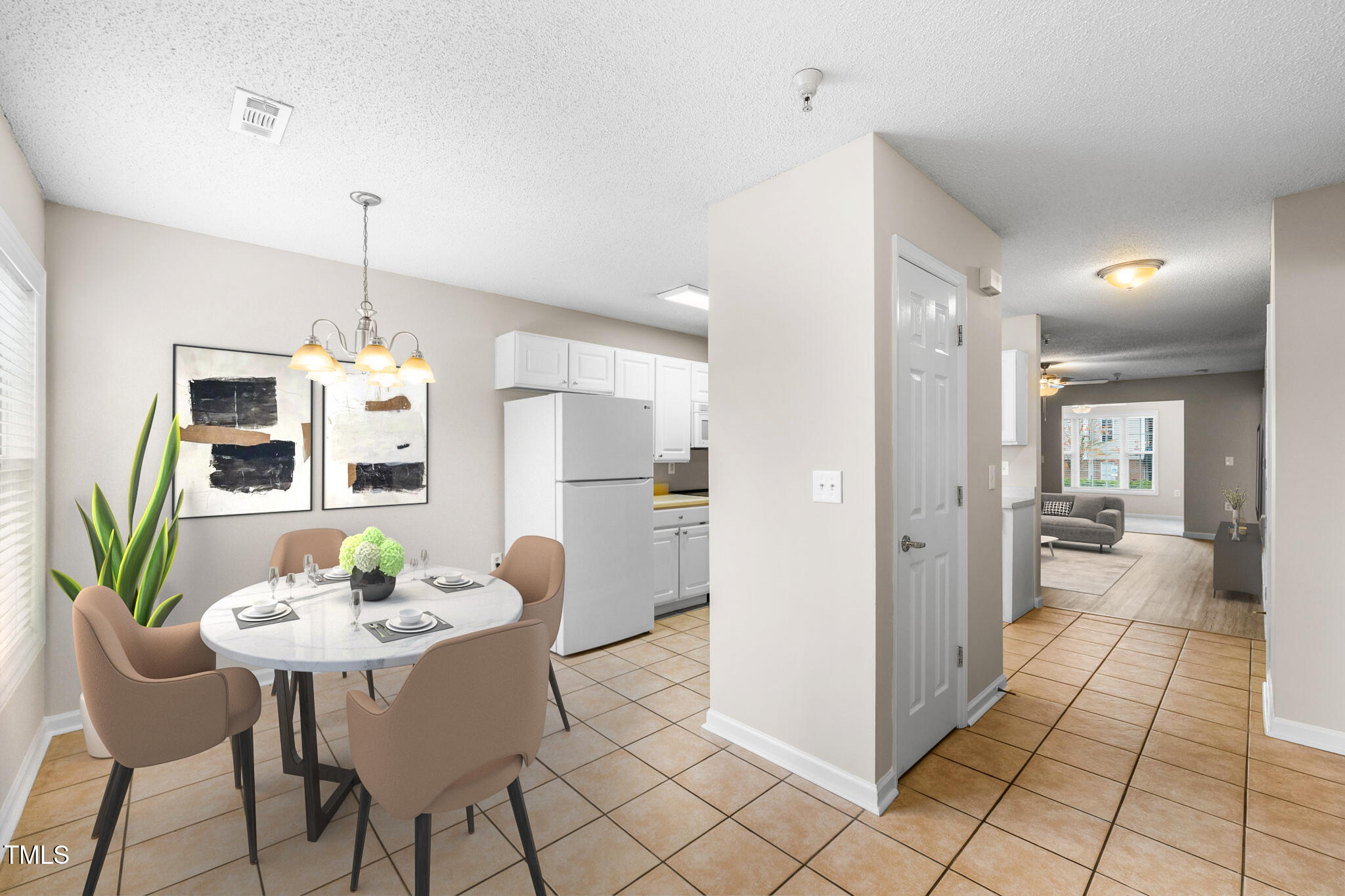 2510 Huntscroft Lane 102