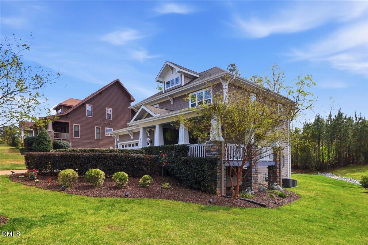 201 Streamside Drive