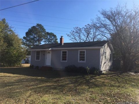 4823 Arlington Street Hope Mills NC 28348