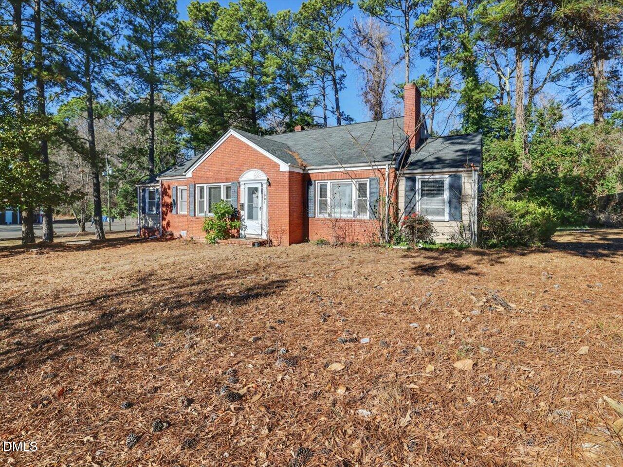 1901 New Bern Avenue