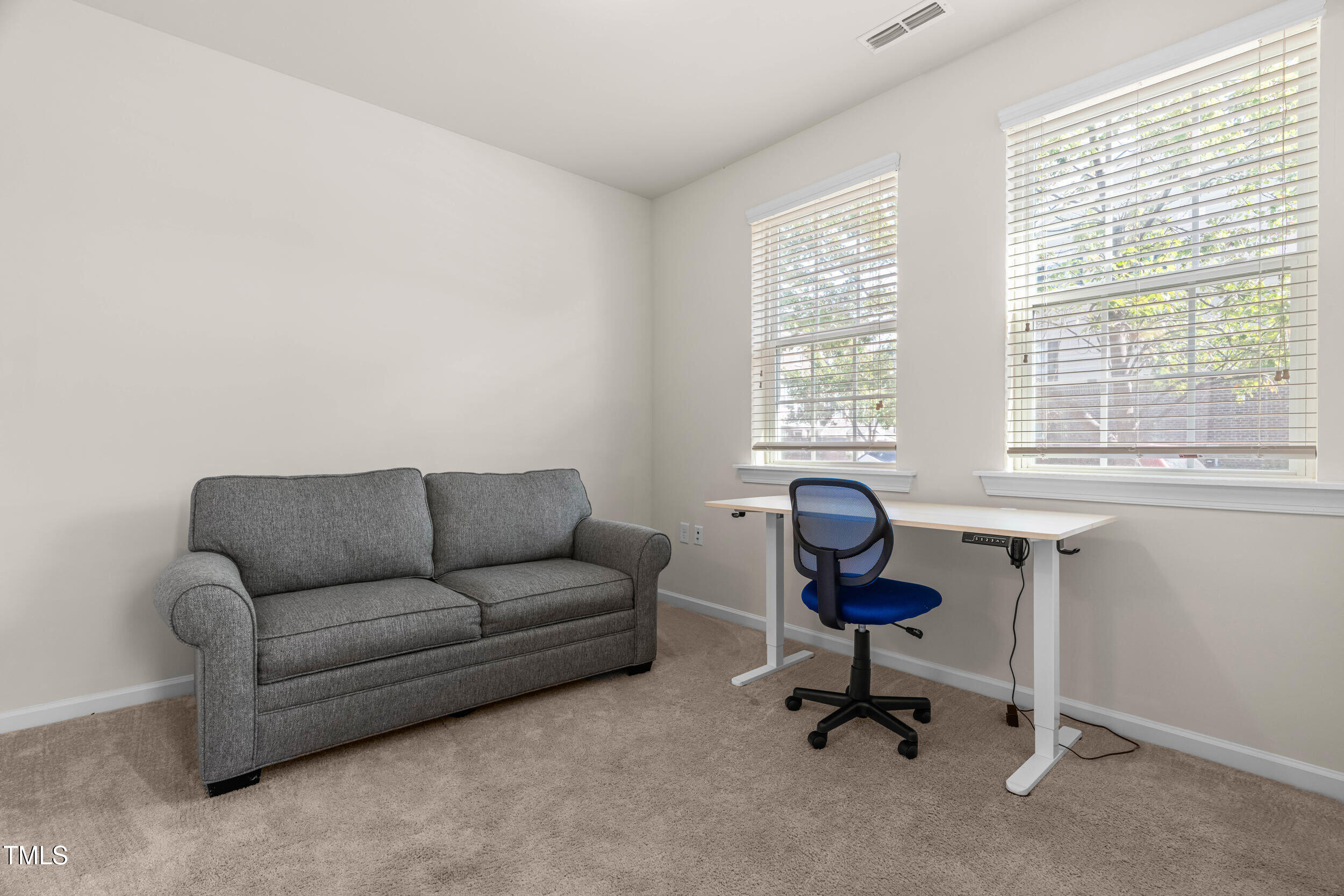 4014 Kentworth Drive