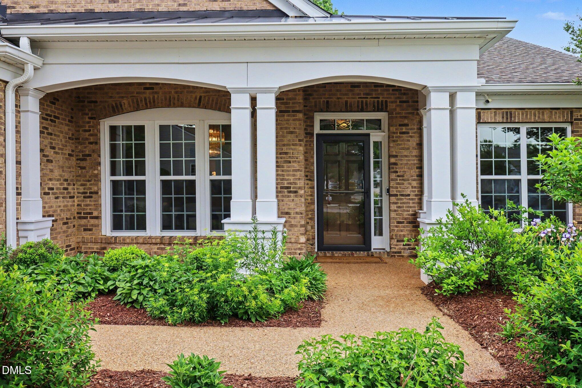 605 Allforth Place