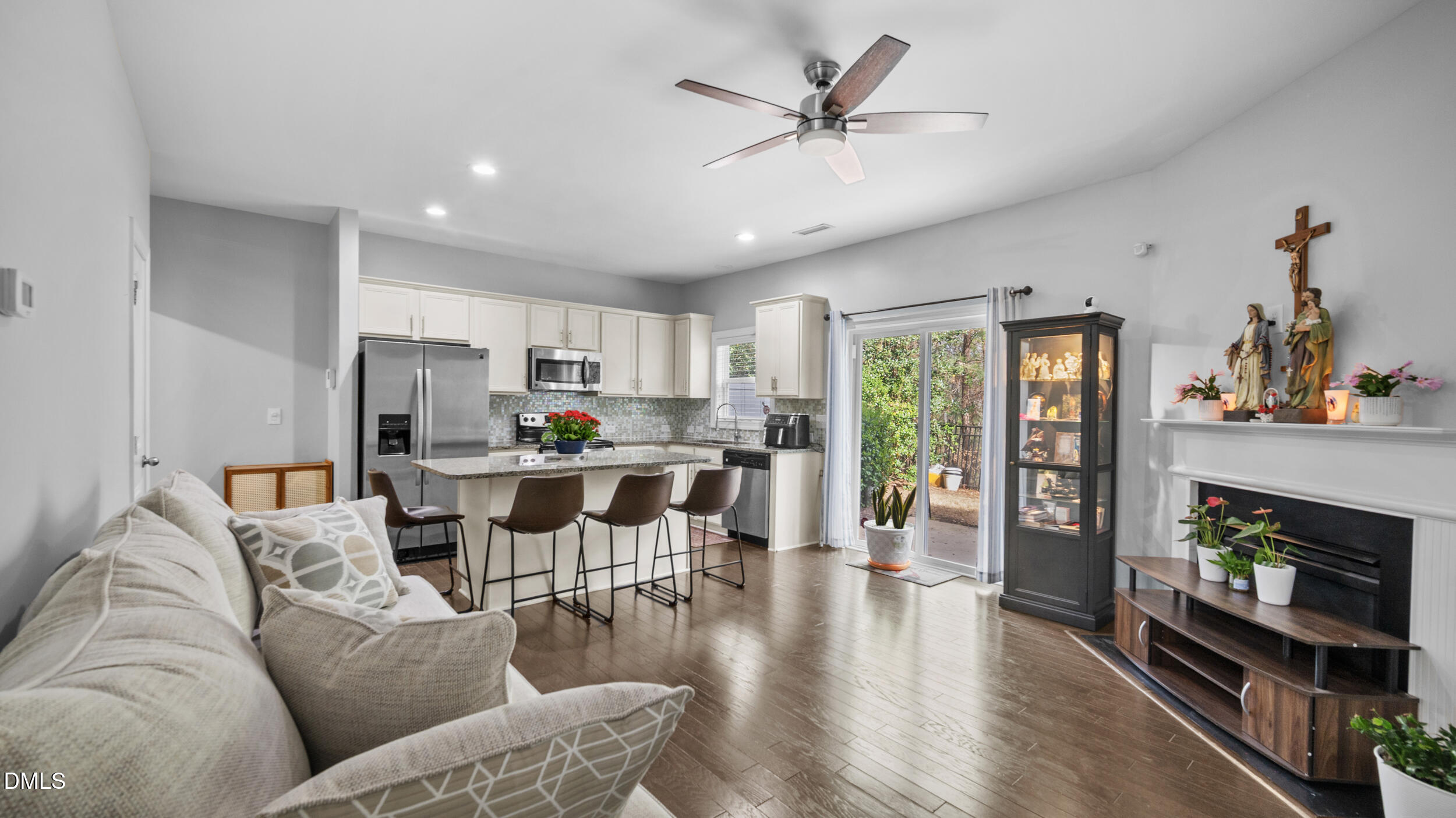 123 Cobalt Creek Way