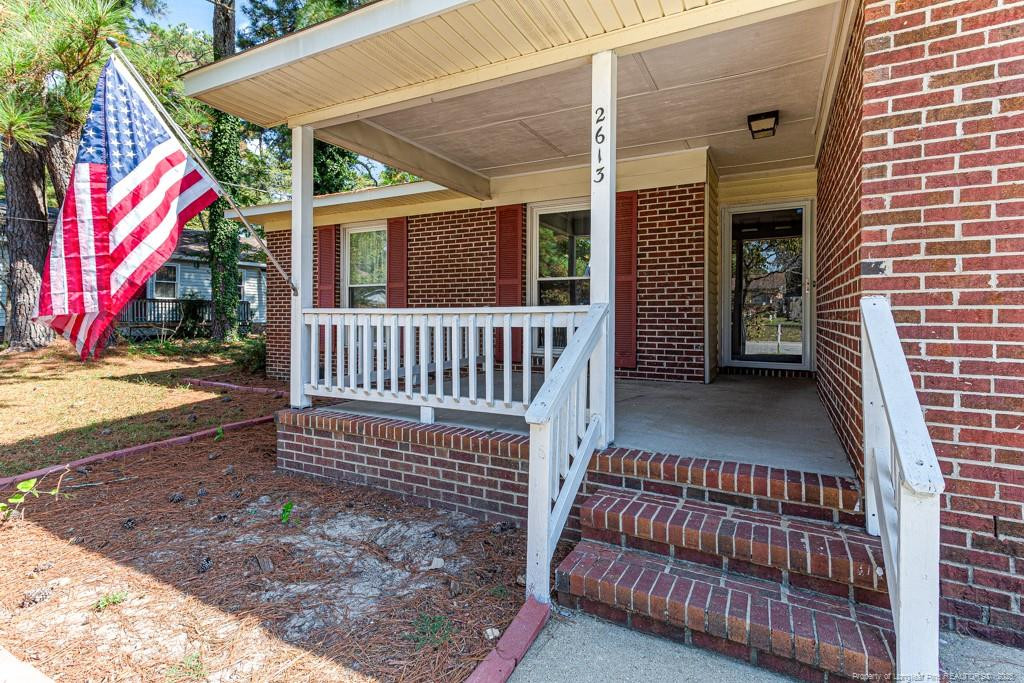 2613 Sedgefield Drive