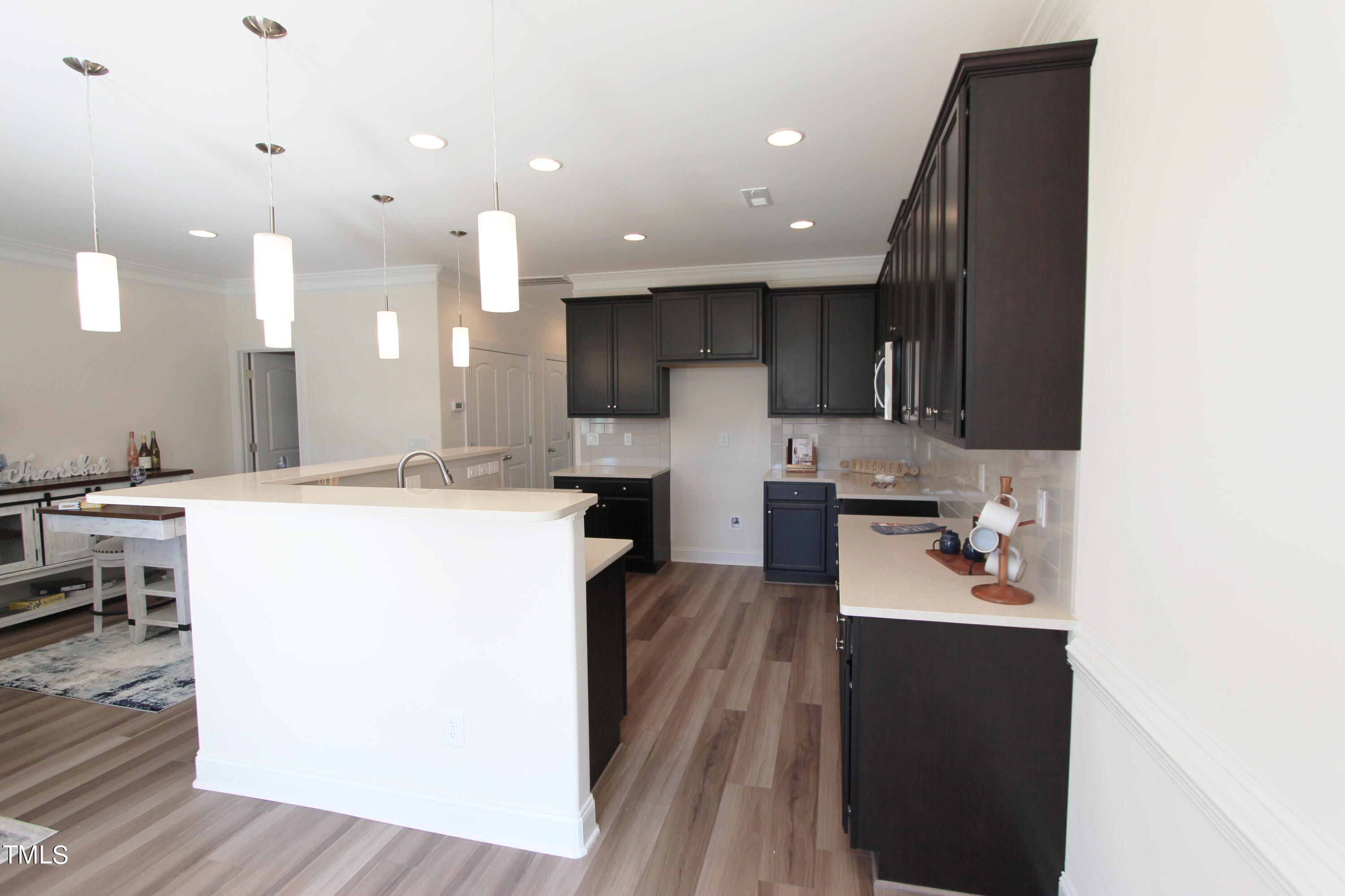 1033 Talisker Way 16