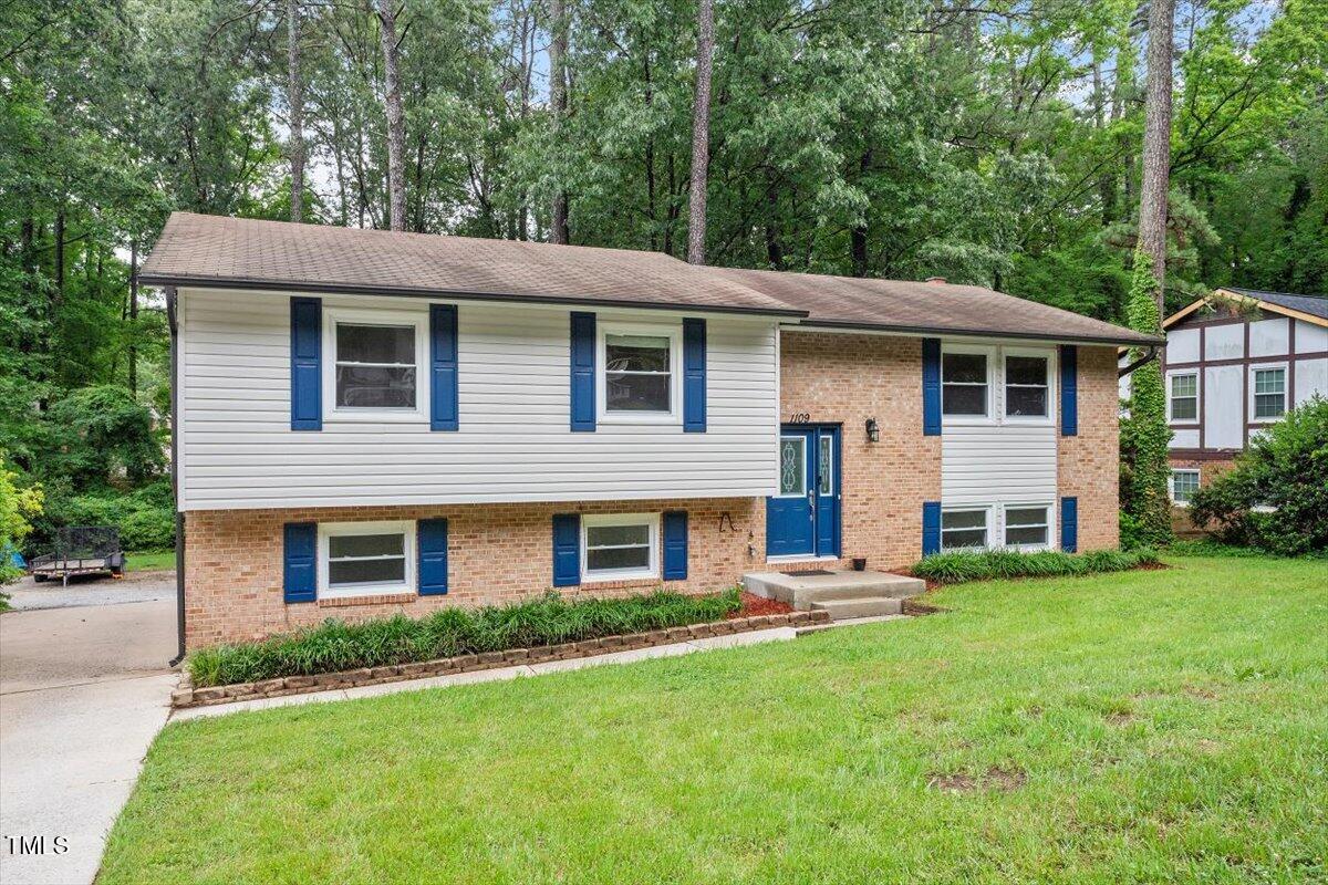 1109 Buckingham Road
