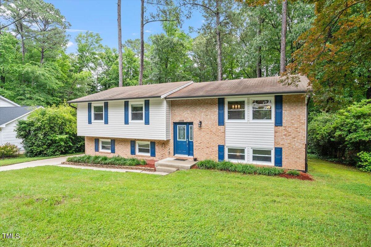 1109 Buckingham Road