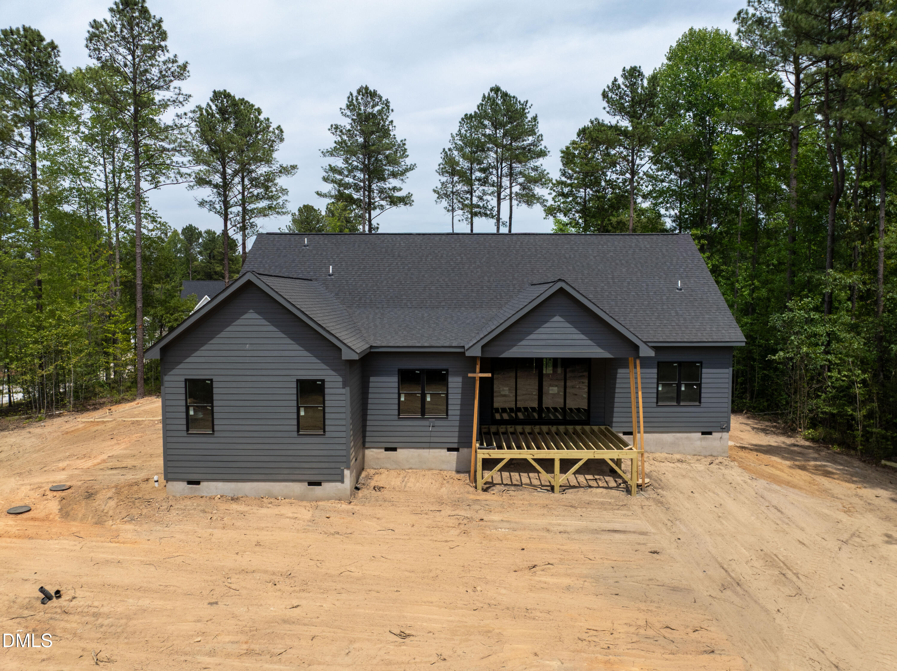 215 Whistlers Cove