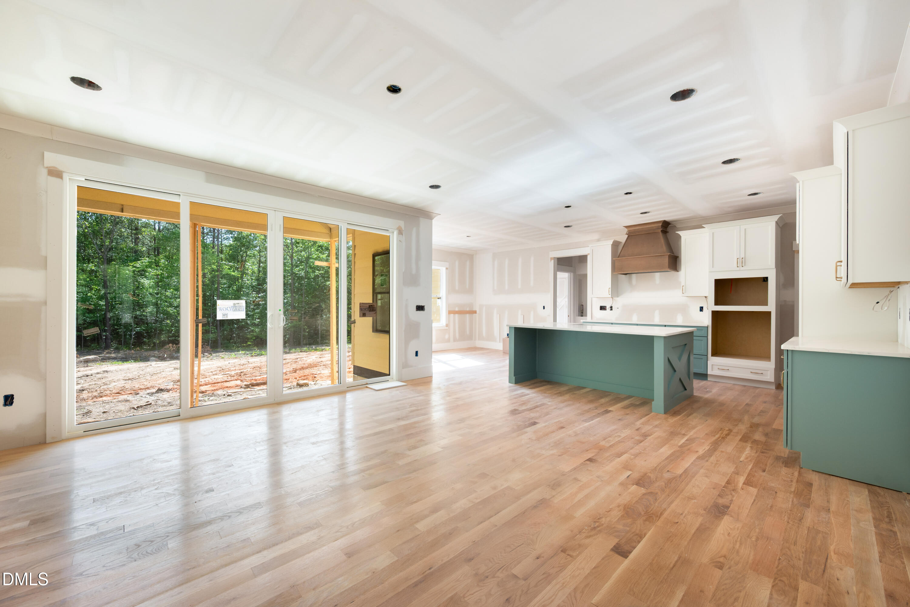 215 Whistlers Cove