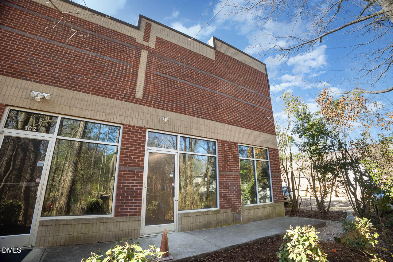 5621 Departure Drive 101