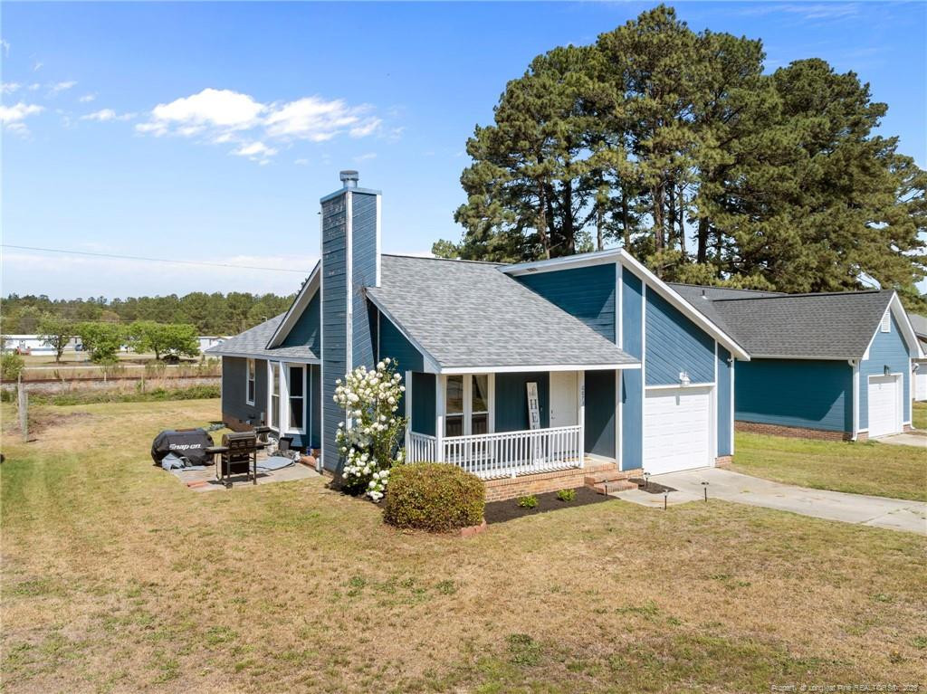 6873 Kingsgate Drive