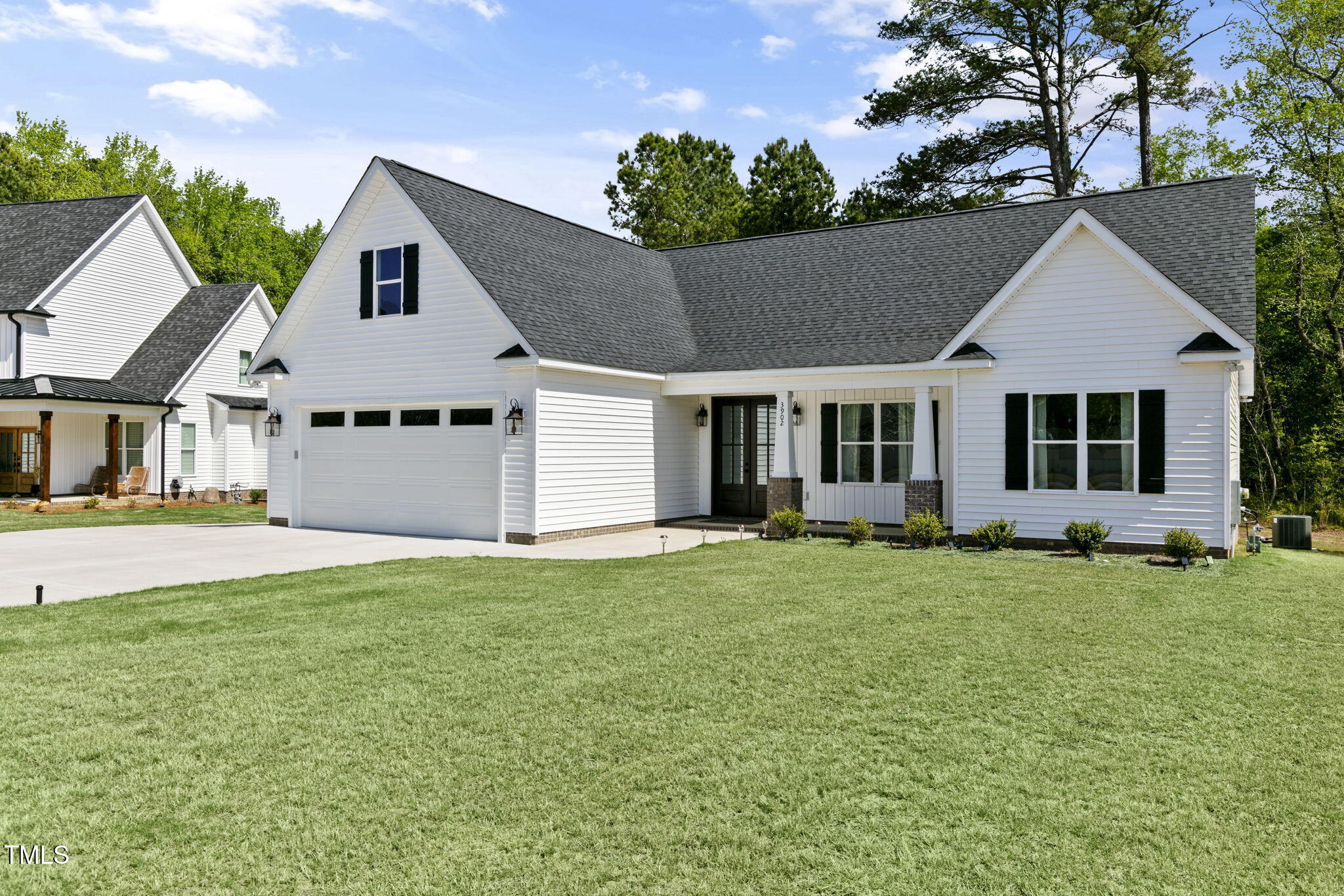 3902 Redbay Lane