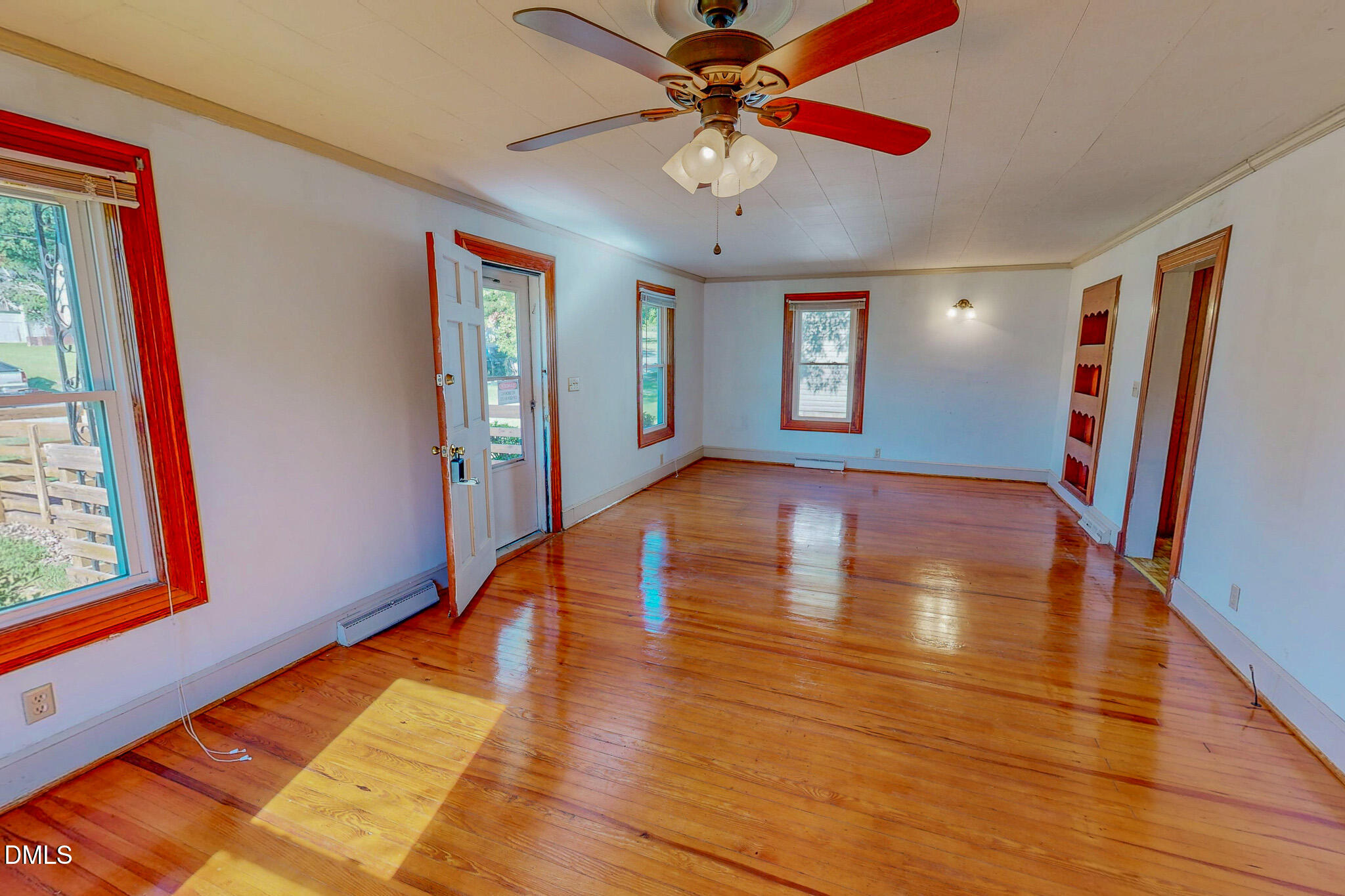 310 Barnette Avenue