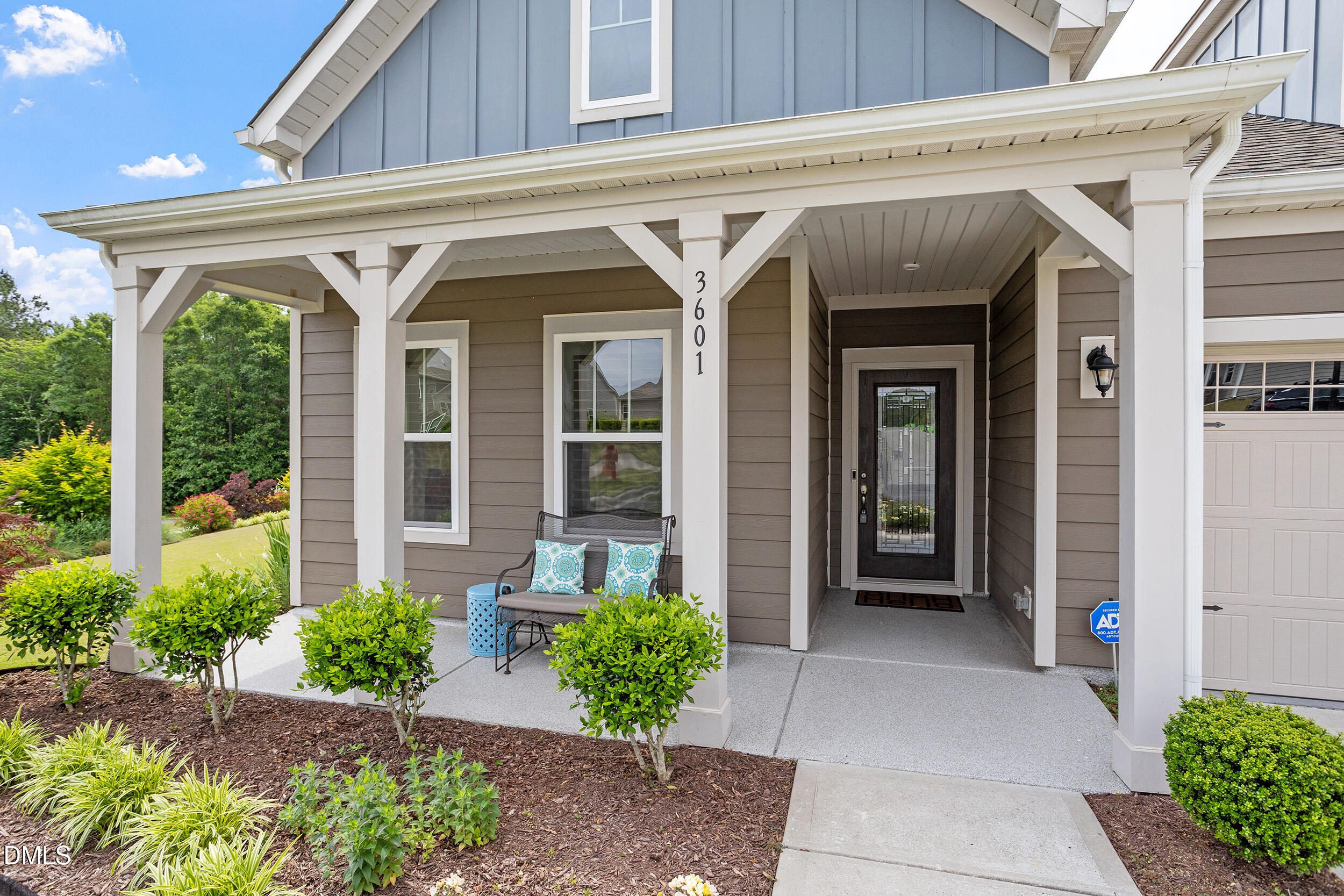 3601 Woodland Oaks Drive