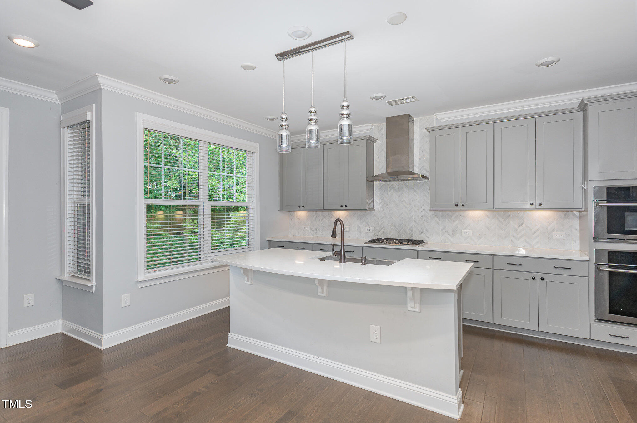 2914 Farmhouse Drive