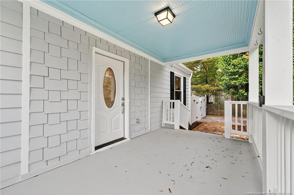 304 E Hammond Street