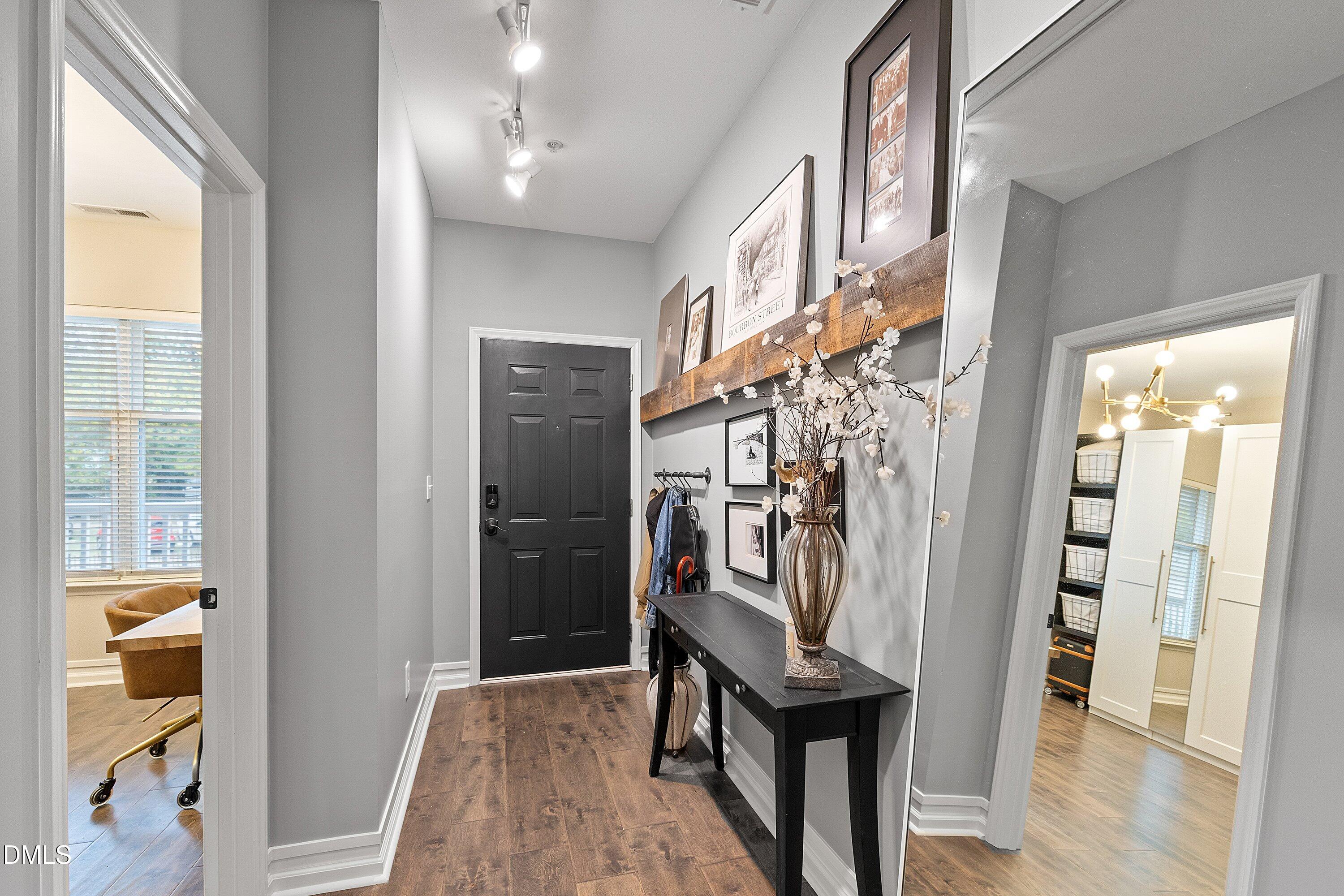 508 S Person Street 207