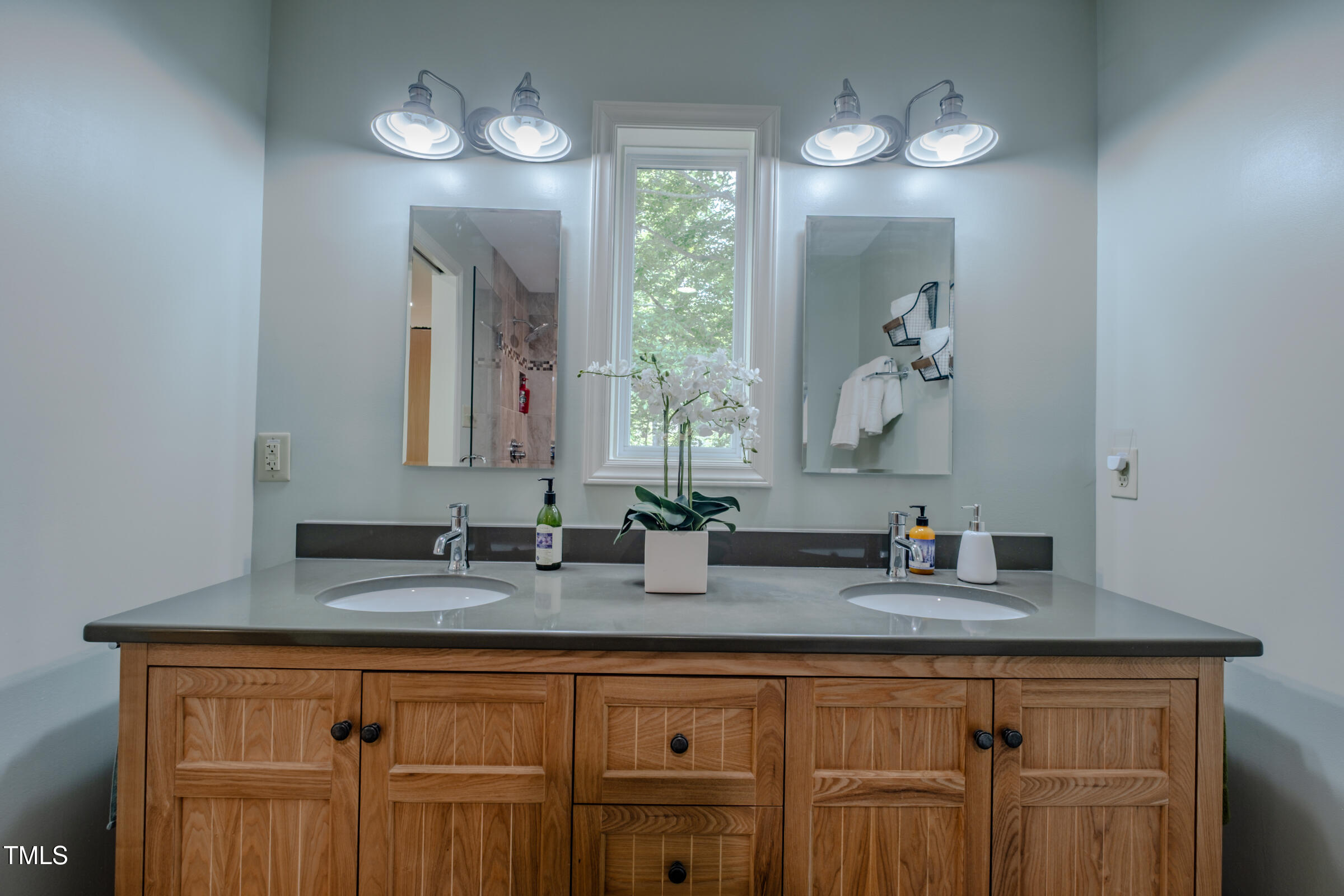 Durham, North Carolina 27712, United States, 3 Bedrooms Bedrooms, ,3 BathroomsBathrooms,Residential,Active,116754