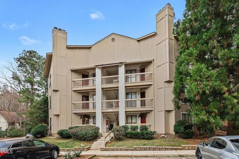 132 New Kent Place Cary NC 27511